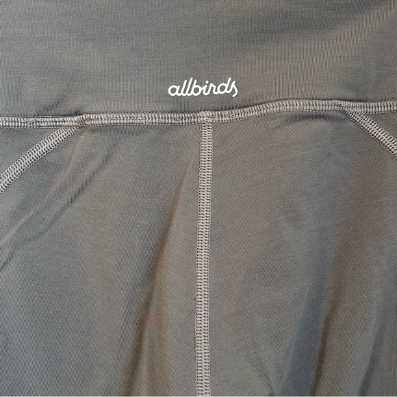 Allbirds Women’s Natural Breathable Lightweight Leggings in Gust, Size X-Small - Picture 8 of 11